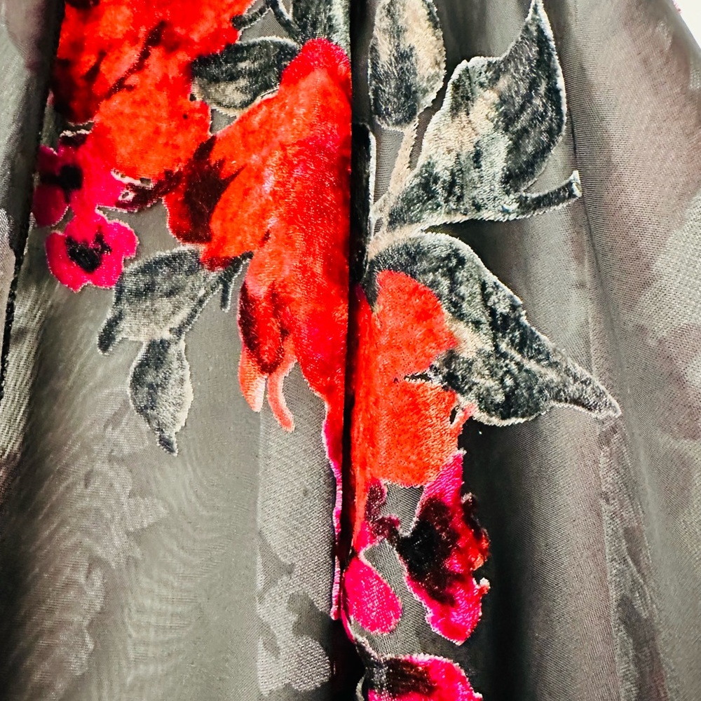 Wrangler Boho Sheer Velvet Rose Kimono Wrap with Black Trim Fringe L - Picture 8 of 10